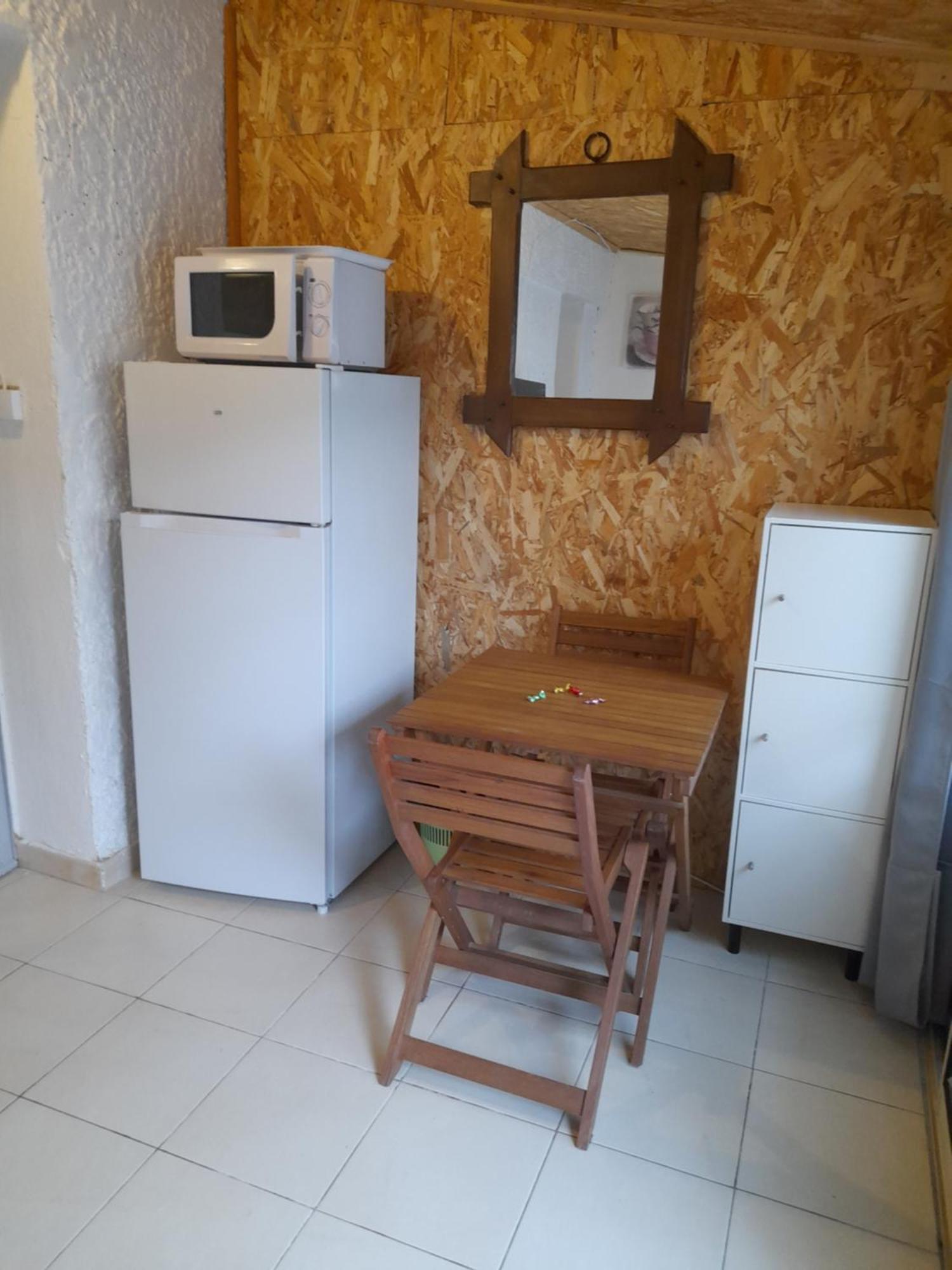 Chambres d'Hôtes Chez Cécile Lagnes Exterior foto